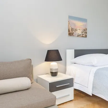 Apartments Cozy Studio Vodice Apartment *